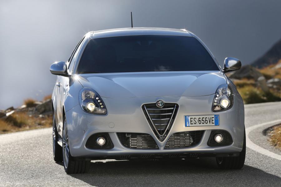  Alfa Romeo Giulietta Sportiva (940) 2013 года  (WW) (фото 17 из 32)